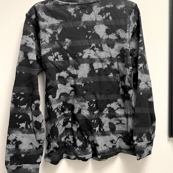 Univibe Big Boys Carrey Color Blocked Thermal T-shirt Size Medium - Picture 3 of 3